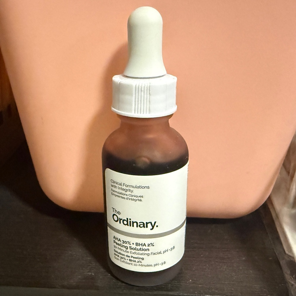 The Ordinary Peeling Solution Bottle